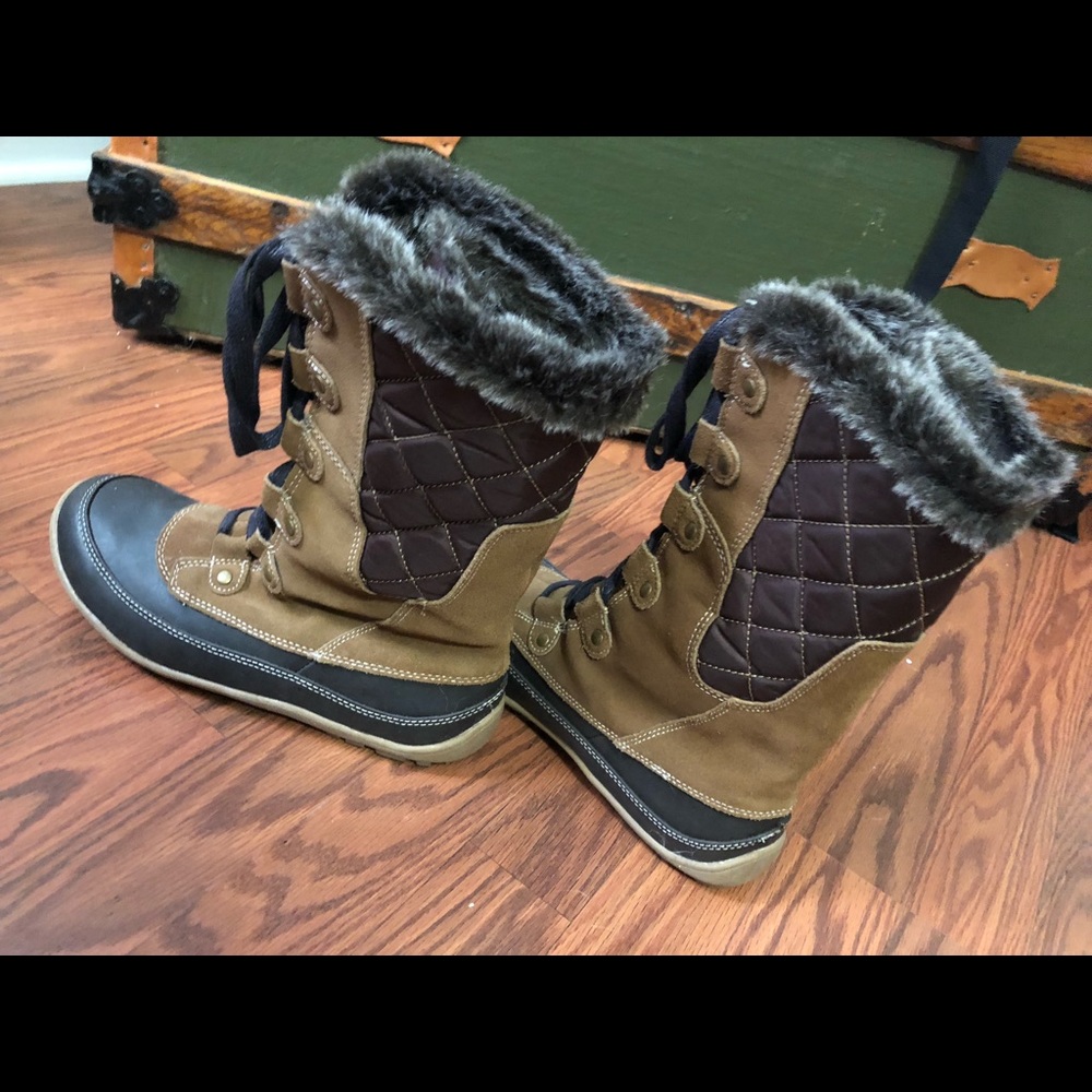 Snow Boots